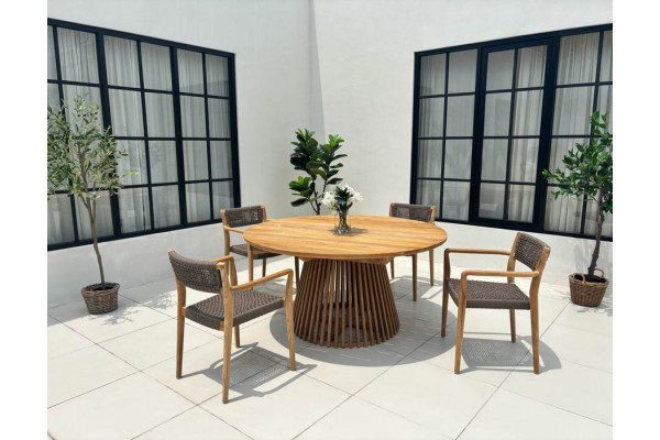 Luna Tonka Teak havemøbelsæt m/4 stole - Ø150 cm