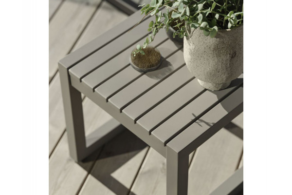 Vevi Sidebord - 40x40x35 cm - Beige